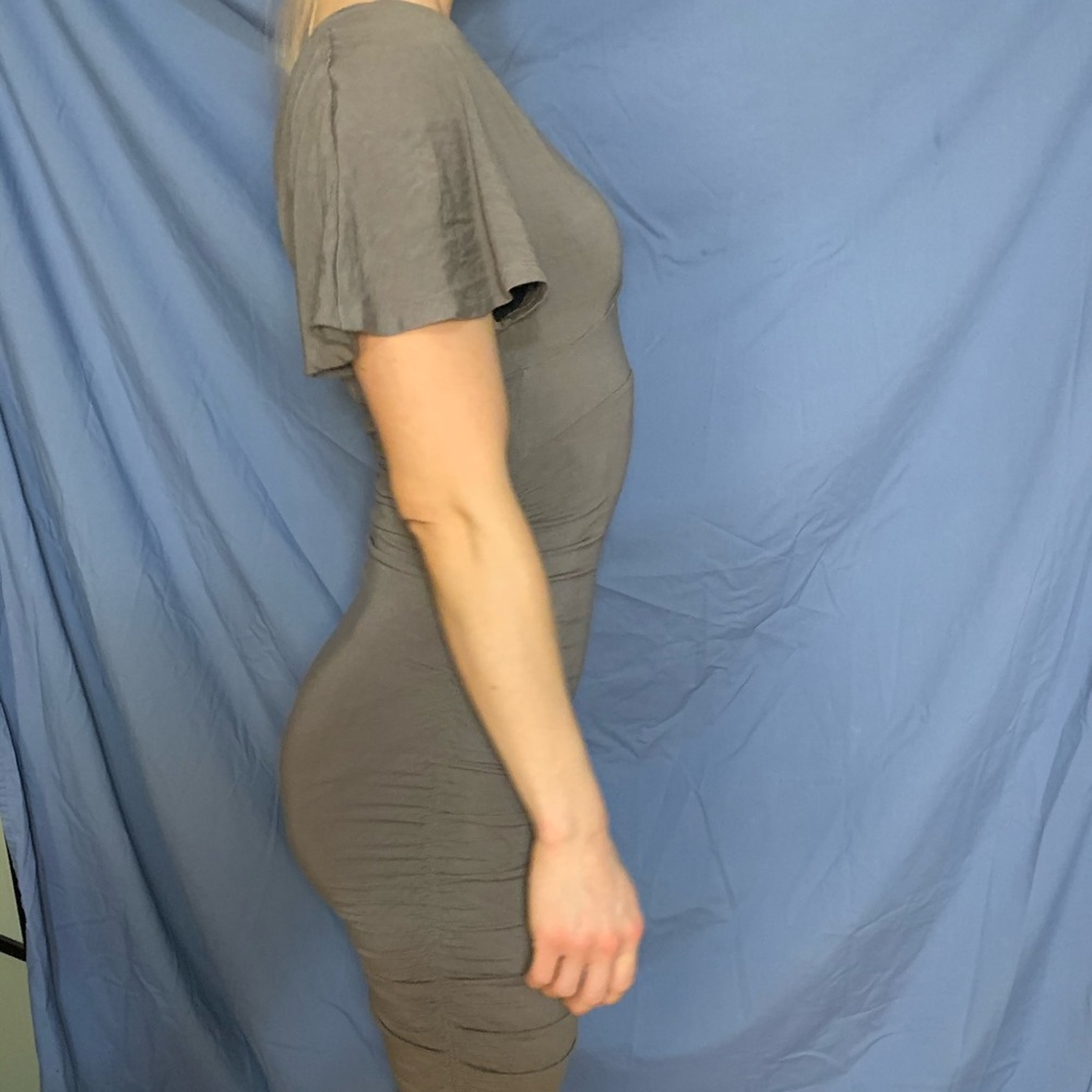 Dress - Picture 2 of 4